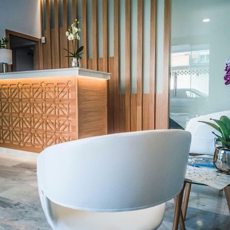 Hotel Abadi กอร์โดบา ภายนอก รูปภาพ