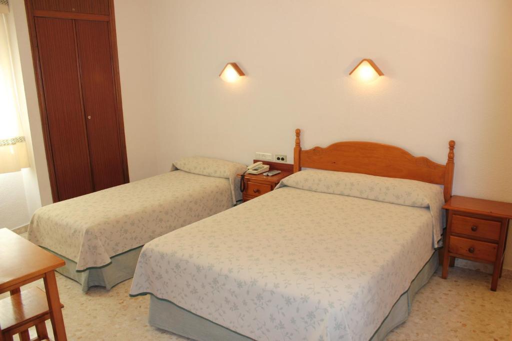 Hotel Abadi กอร์โดบา ห้อง รูปภาพ