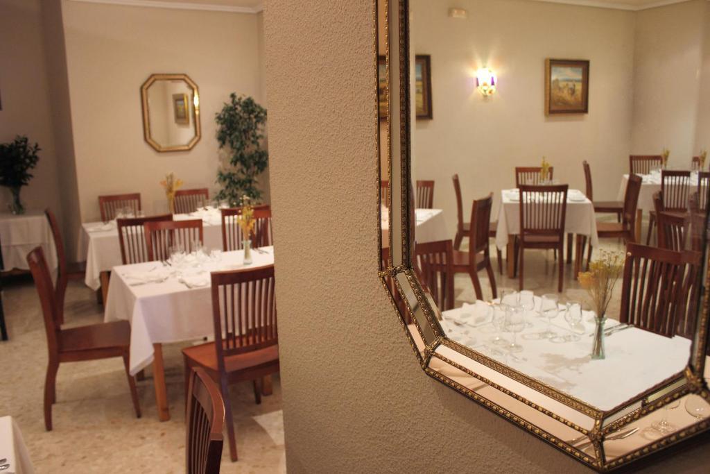 Hotel Abadi กอร์โดบา ภายนอก รูปภาพ
