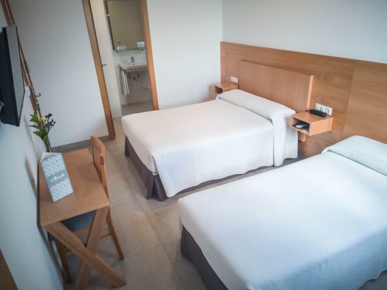 Hotel Abadi กอร์โดบา ภายนอก รูปภาพ
