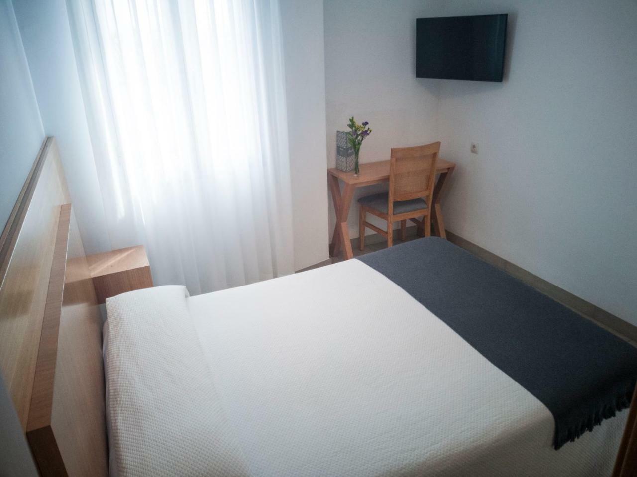Hotel Abadi กอร์โดบา ภายนอก รูปภาพ